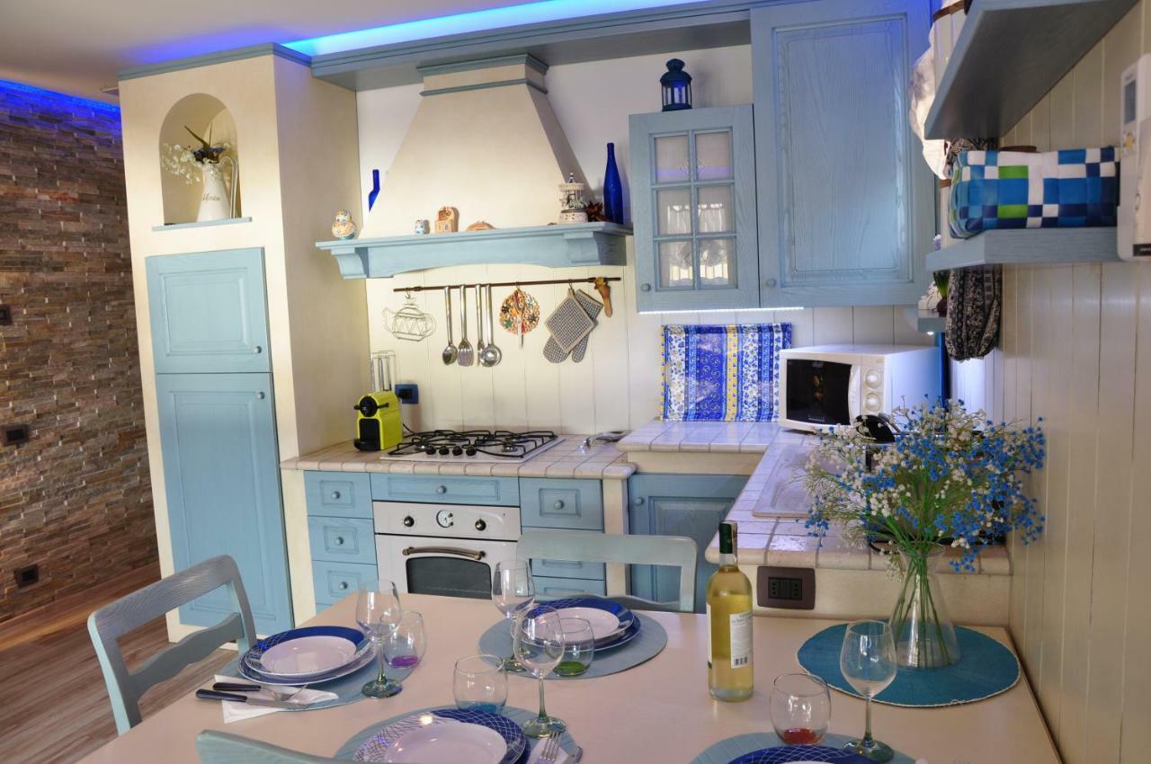 Una Spettacolare Vista Mare - Casa Con Jacuzzi 베르게지 외부 사진